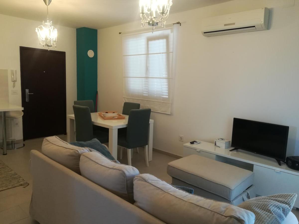 Apartment Rossella Нин Экстерьер фото