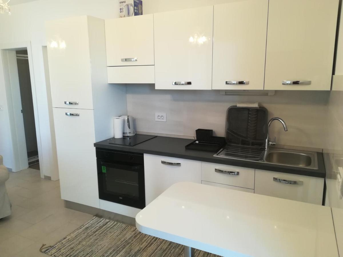 Apartment Rossella Нин Экстерьер фото