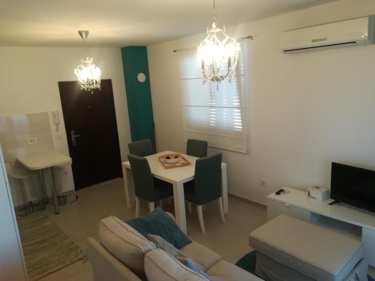 Apartment Rossella Нин Экстерьер фото